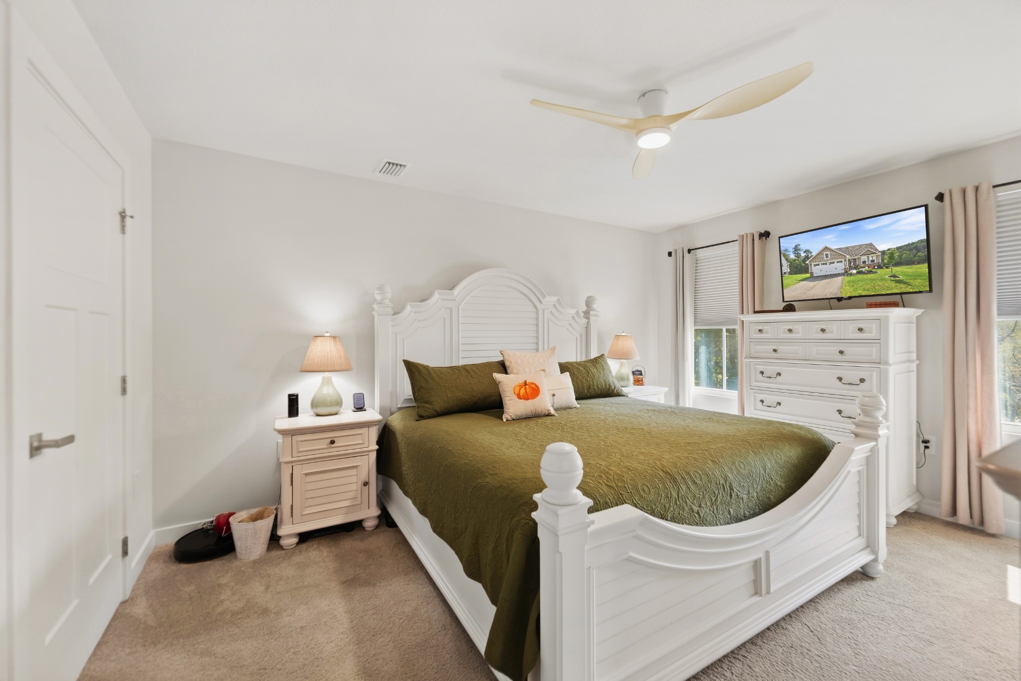Primary bedroom